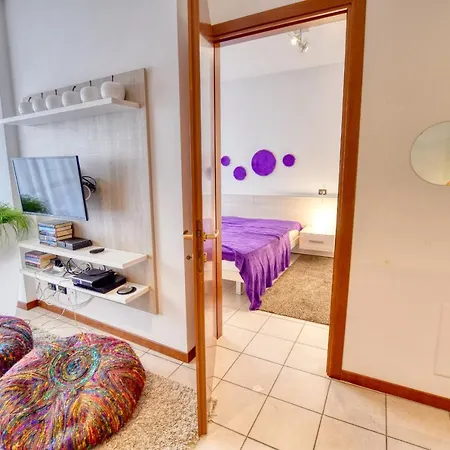1-bedroom Moderno * Аккуазериа